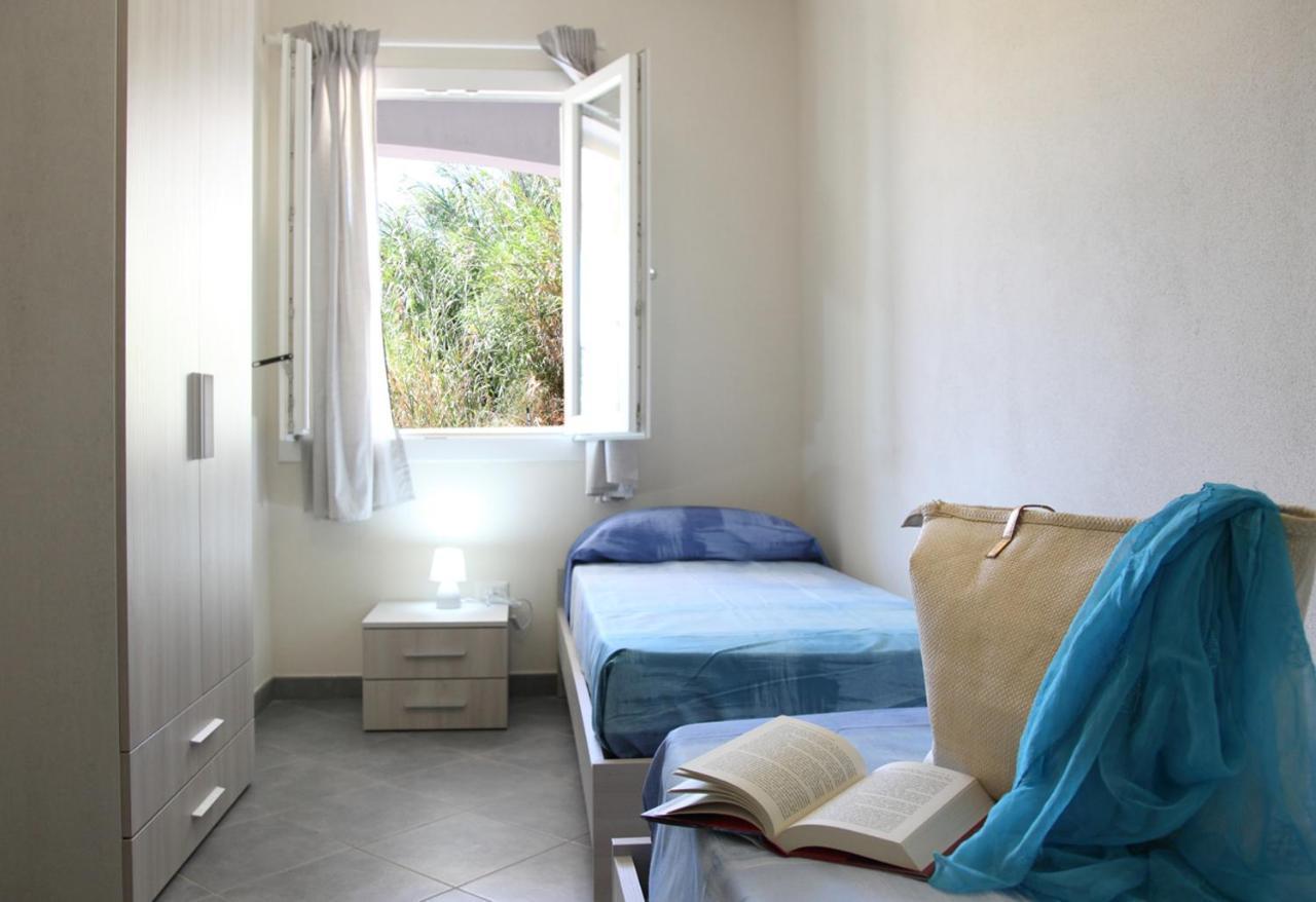 Casa Bianca Marea Apartment Санта Мария Наварезе Екстериор снимка